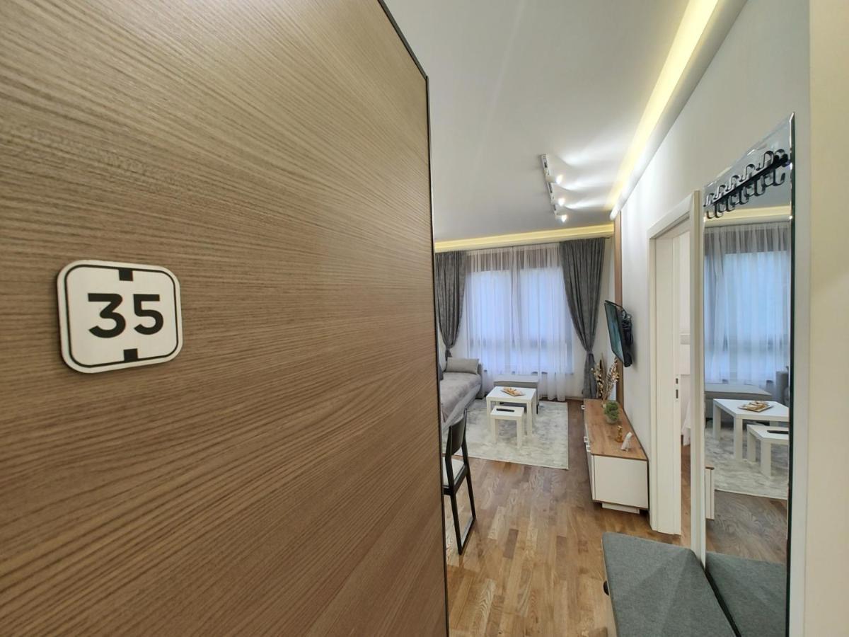 Primus Sa Bazenom,spa&wellness Centrom-velika Recepcija 125 公寓 *