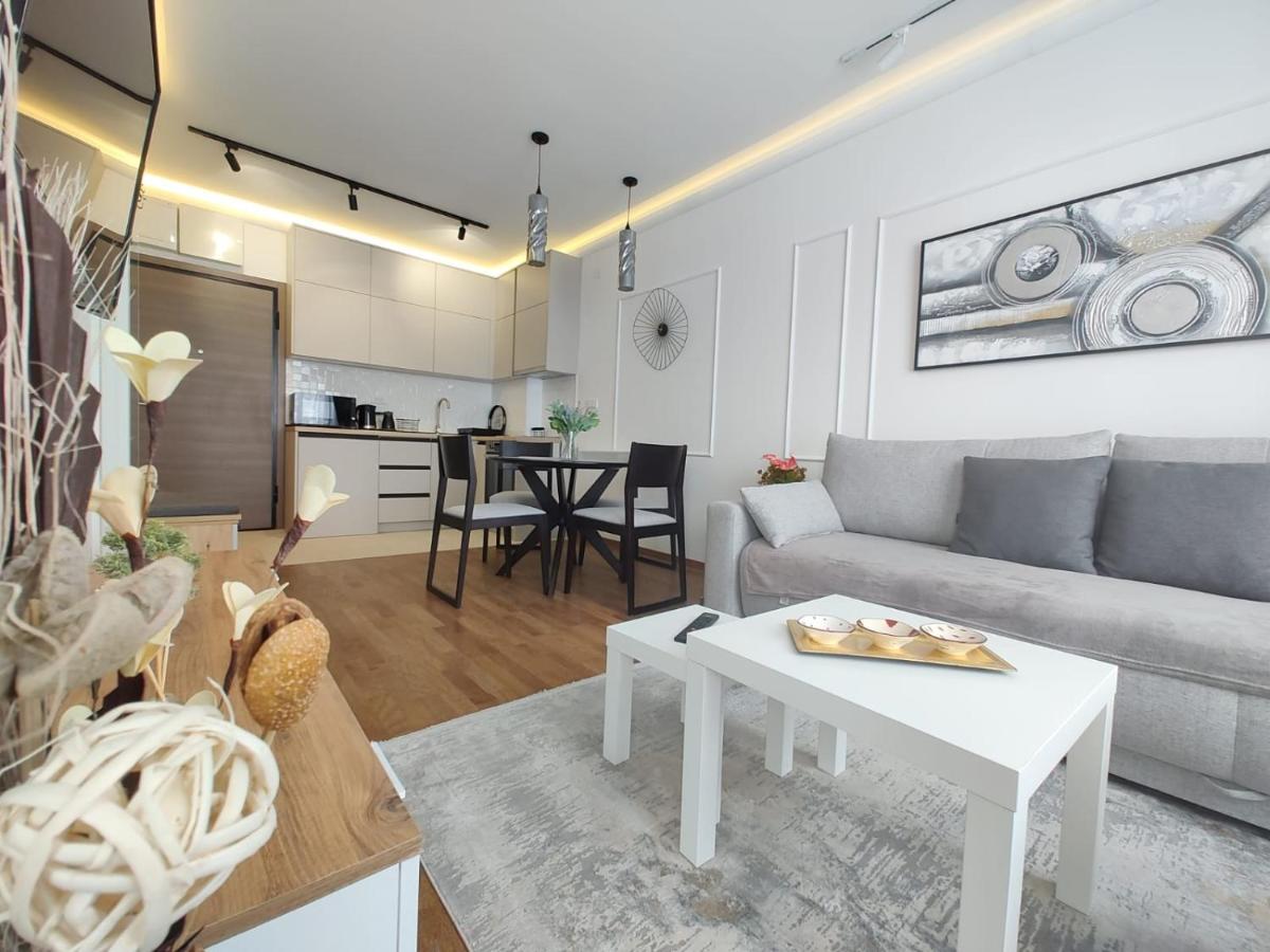 Primus Sa Bazenom,spa&wellness Centrom-velika Recepcija 125 公寓 兹拉蒂博尔