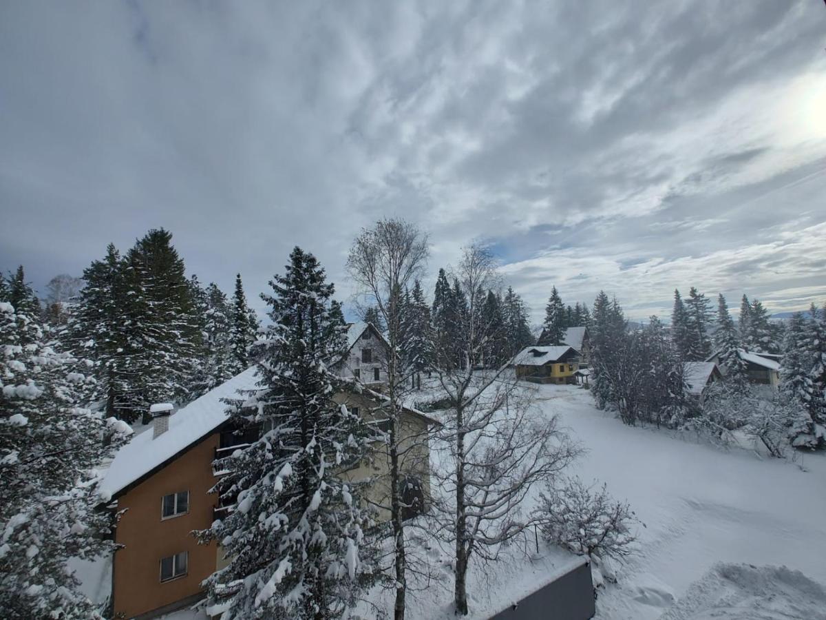 Primus Sa Bazenom,spa&wellness Centrom-velika Recepcija 125 *