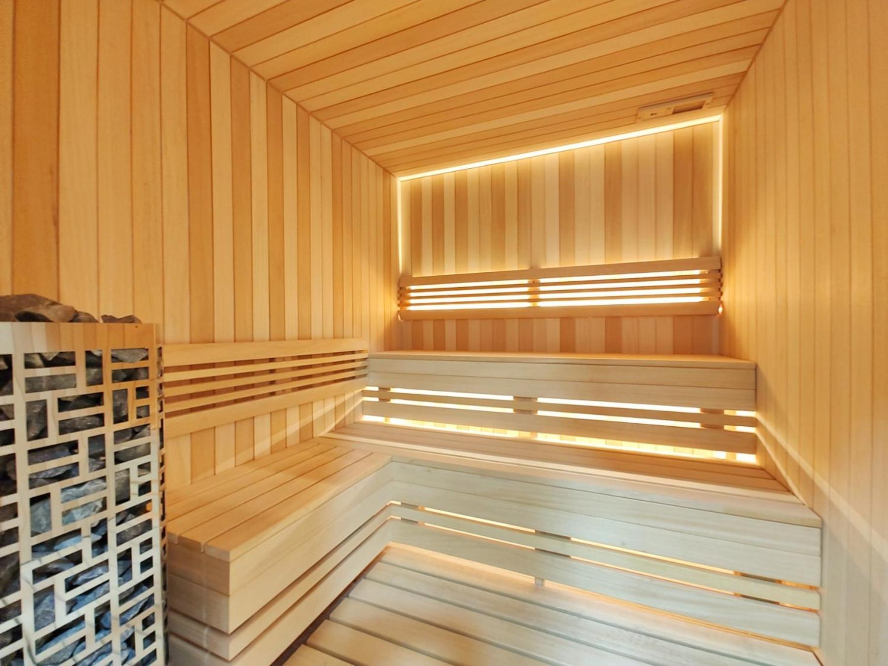 Primus Sa Bazenom,spa&wellness Centrom-velika Recepcija 125 公寓